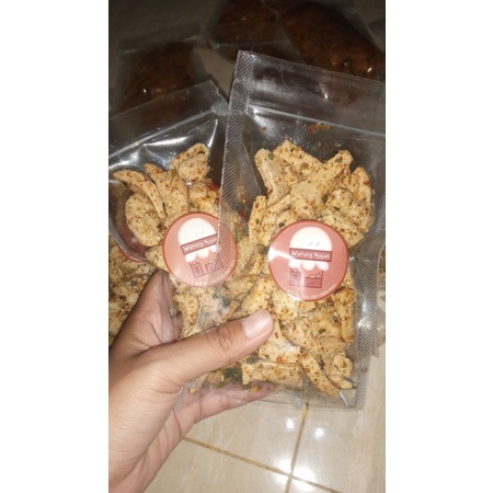 

Basreng daun jeruk by Mbk Tata|60grm|