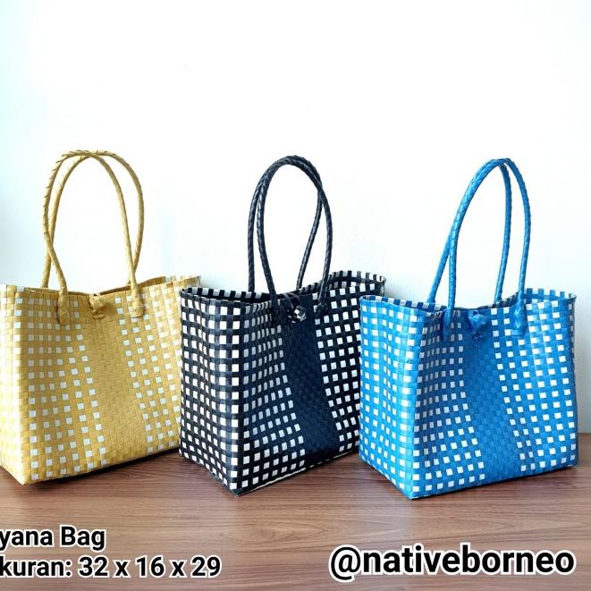Ayana Bag - Tas Anyam Plastik, Tas Parcel Hampers, Shopping Bag Jumbo - Hitam