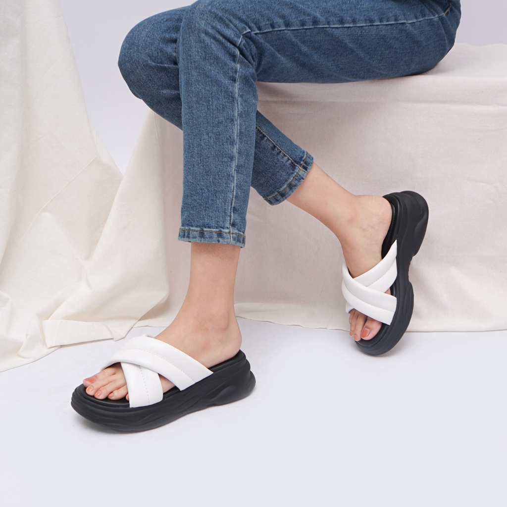 Sara Sara NAGITA Sandal platform wedges wanita casual sendal cewek ban dua silang tinggi kulit kekinian yuk