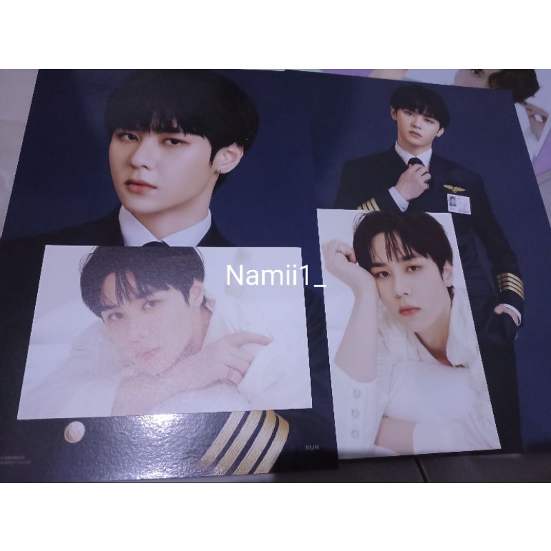 Postcard Kun season greeting sg22