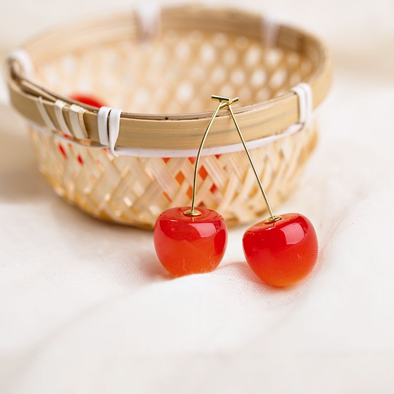 Anting Tusuk Gantung Panjang Desain Buah Ceri Merah Gaya Korea / Simple / Unik Untuk Wanita