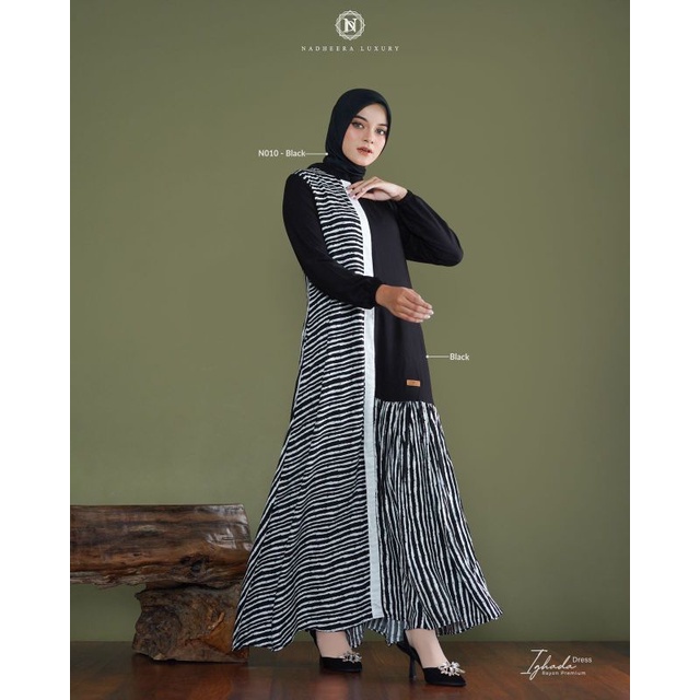 Ighada Dress By Nadheera Luxury