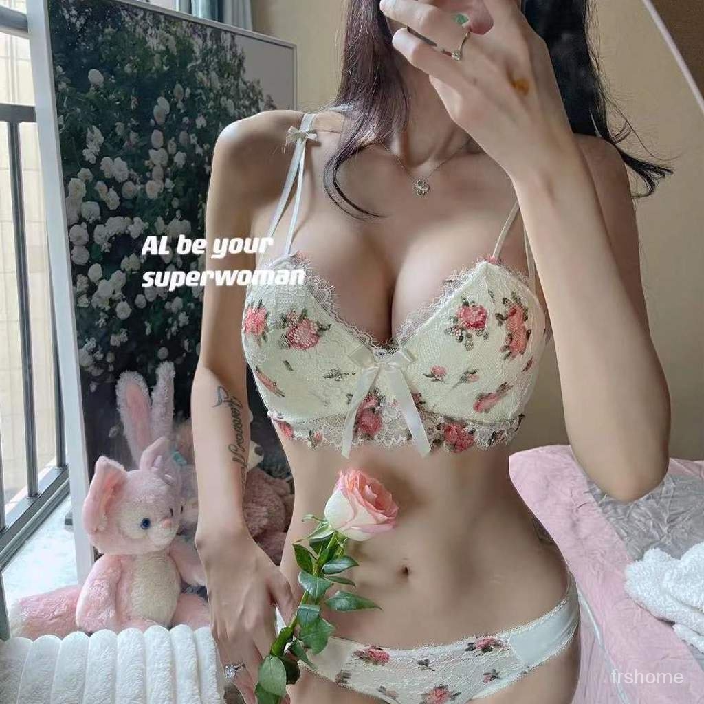 Floral keinginan manis angin lingerie wanita pertemuan dada kecil menunjukkan besar tidak ada cincin