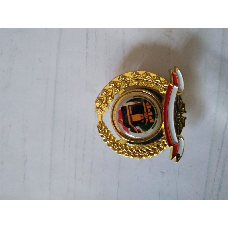 pin partai | pin partai PPP | partai PPP | souvernir partai |