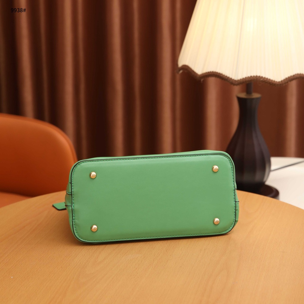 COA Signature Canvas Handbag Shoulder Bag 9938