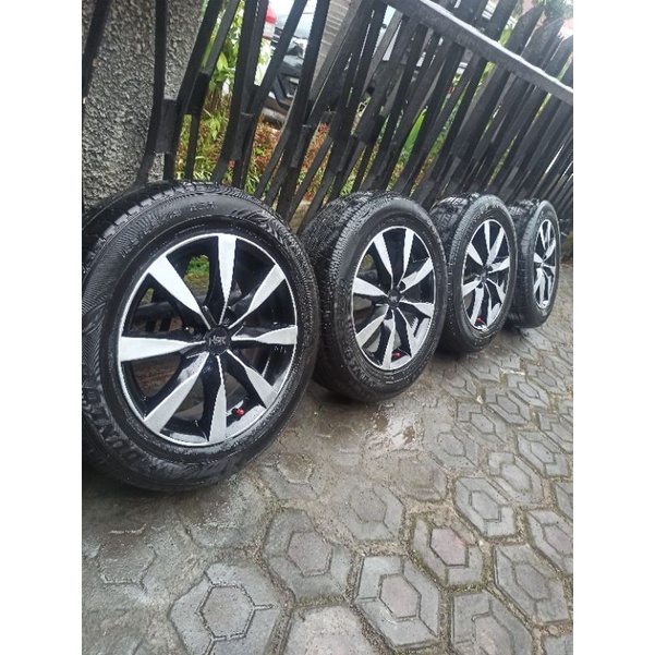 4 Velg R15 pcd 100+Ban 185/65 75% Harga yg tercantum untuk 4 buah (1 set) agya ayla jazz calya sigra civic city splash etios brio mobilio sirion picanto