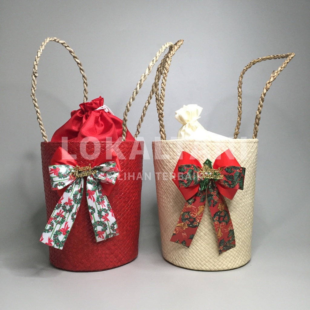 

Tas Pandan Tabung Natal / Tas Hampers Natal / Tas Parcel Kue Kering