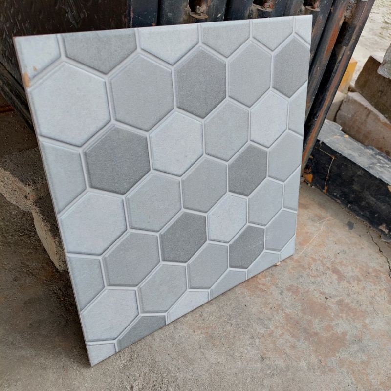 KERAMIK LANTAI HEXAGONAL GARASI TERAS KAMAR MANDI DENCHAN GREY 40X40