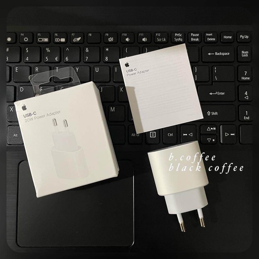 ADAPTOR 20w TYPE - C / UNIVERSAL adaptor TYPE - C / adaptor FAST CHARGING support IPHONE / SAMSUNG / XIAOMI / HUAWEI / etc