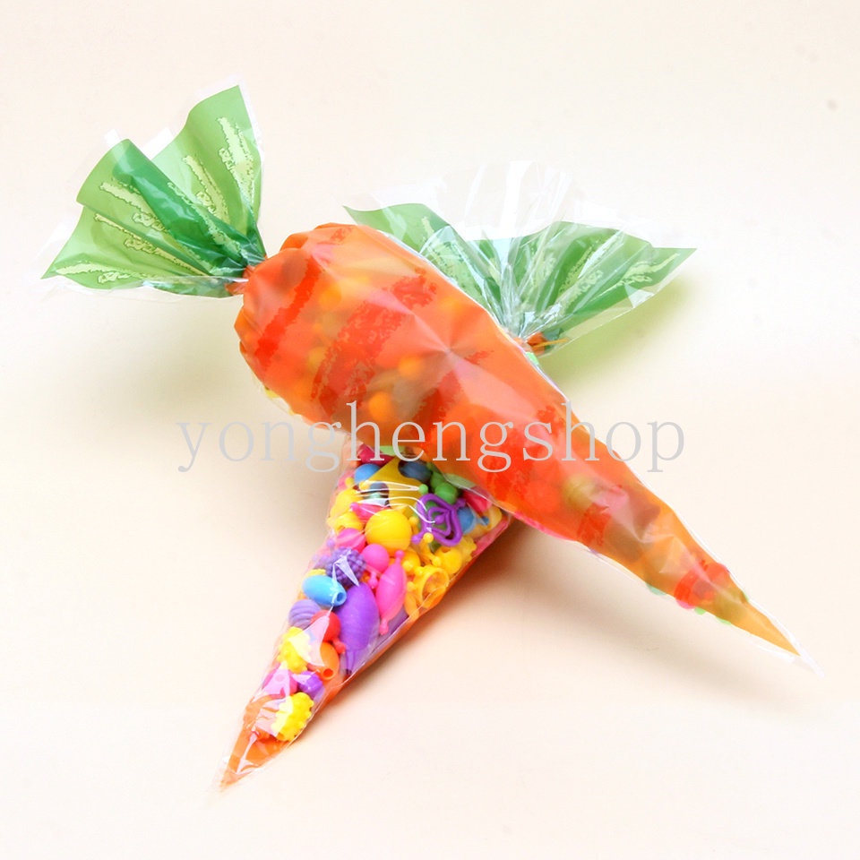 20 Pcs / set Tas Kemasan Kue Coklat Permen Bentuk Wortel Segitiga Untuk Hadiah Pesta Ulang Tahun Anak