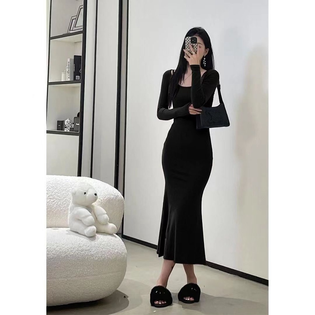 Fishtail dress wanita musim gugur dan musim dingin gaya baru kerah persegi bagian dalam slim fit super figure bottoming tight bag hip long skirt trendy