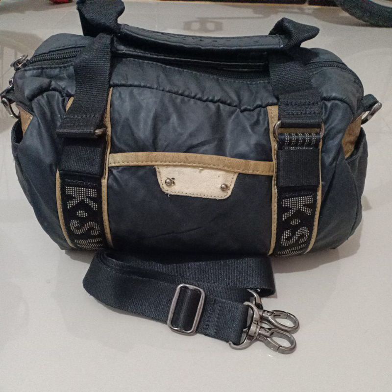 tas selempang K-Swiss preloved