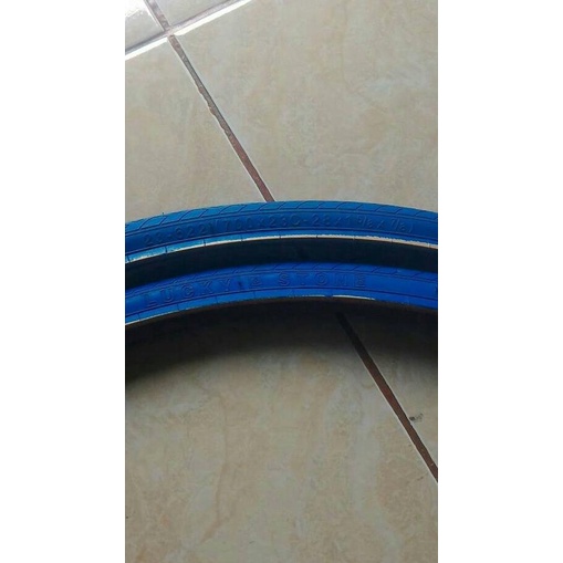 ban luar fixie 700x23 lucky stone biru