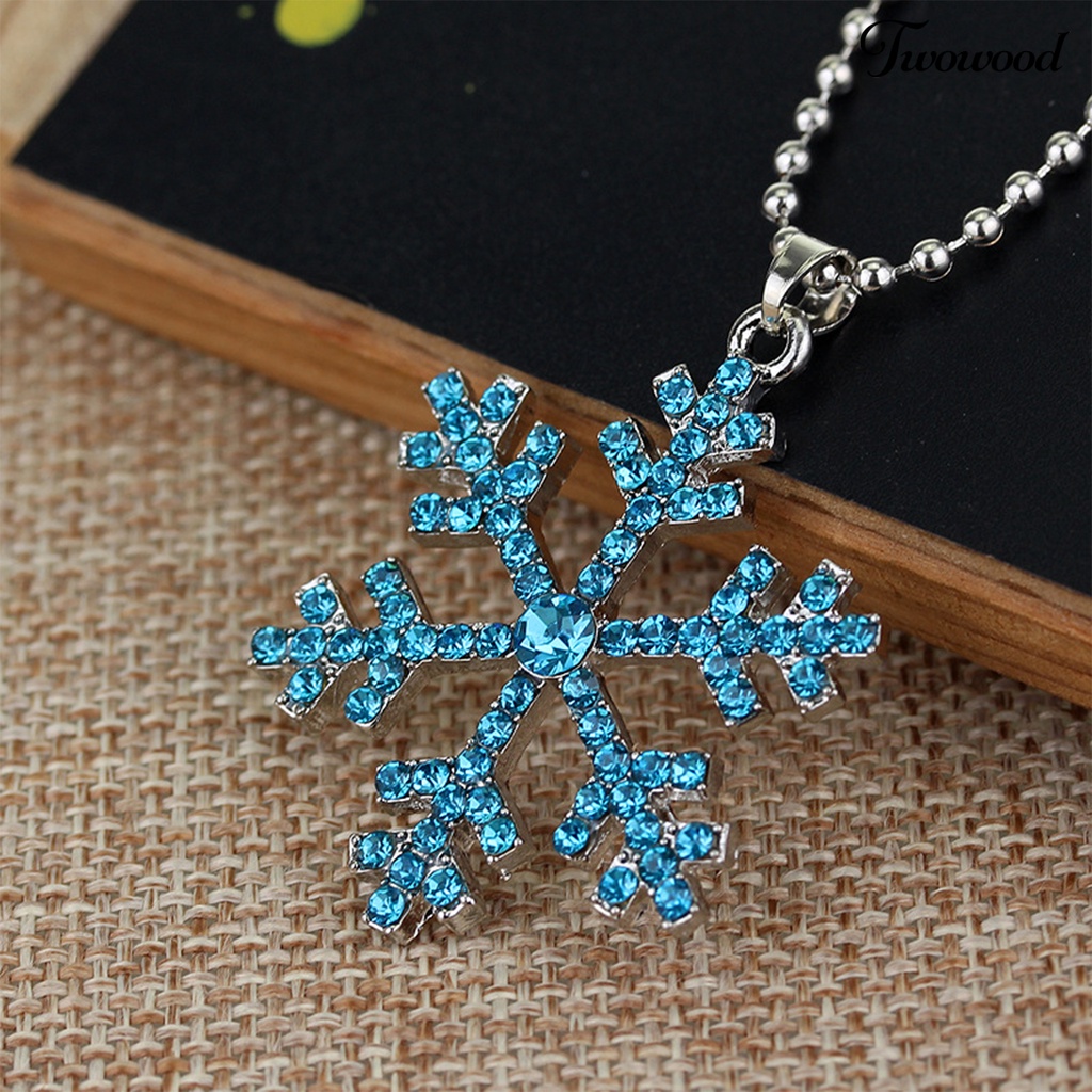 Kalung Liontin Snowflake Biru Putih Bahan Alloy Aksen Berlian Imitasi Untuk Wanita