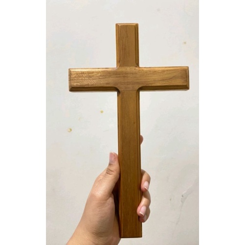 salib gantung kayu jati .