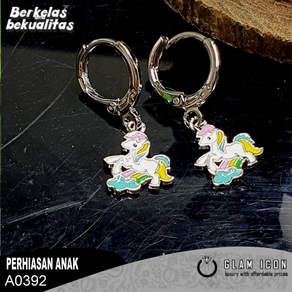 Anting anak karater  rainbow poni A0392