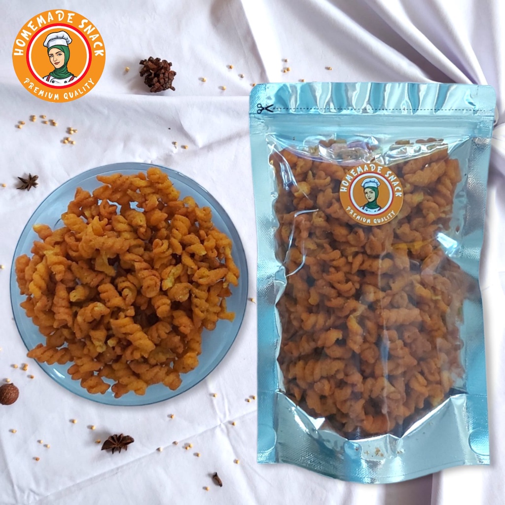 

Homemade Snack - Gandum Goreng Balado Daun Jeruk Spiral Homemade Snack Halal Kualitas Premium