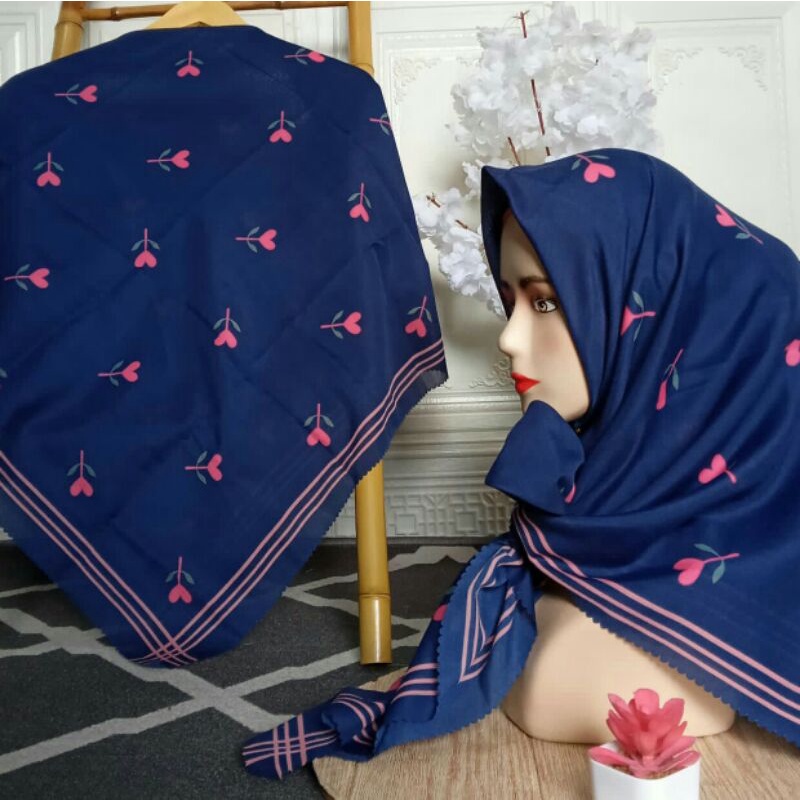 hijab voal premium terlaris motif love flower navy