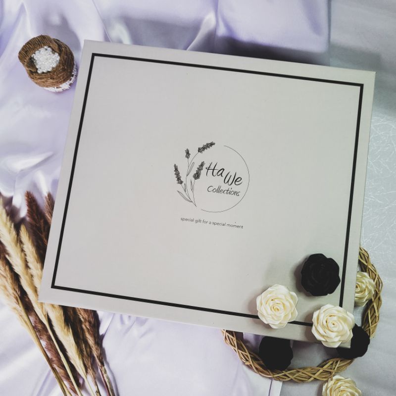 Handuk Single Morning Whistle by Terry Palmer Motif Bloomy Uk.135×70 (Bordir Nama+Box)
