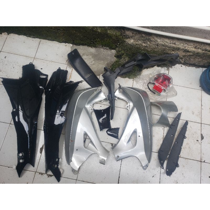 body set wave 125  /body bagol/ COVER SET KARISMA