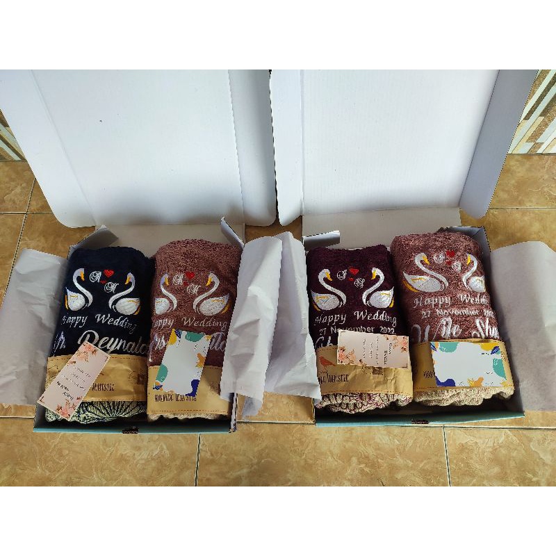 HANDUK BORDIR TERRY PALMER 70*135  COUPLE