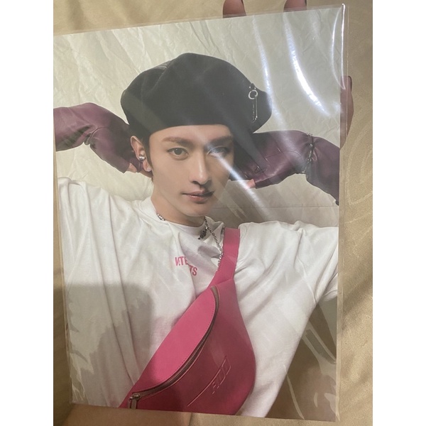 lee know mini poster yes24 oddinary