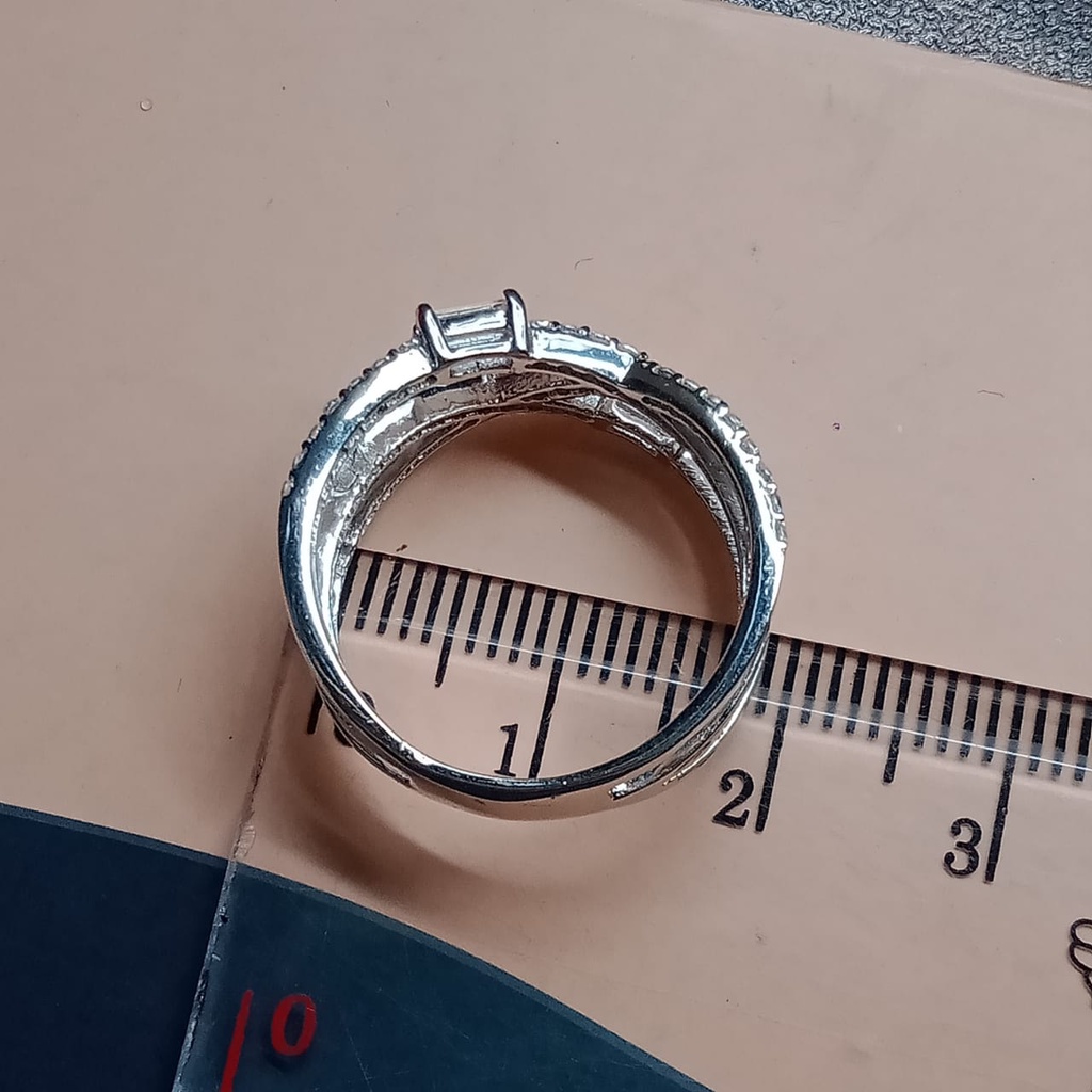 Cincin emas 17K - 3.9 gr kadar 750 - 4014