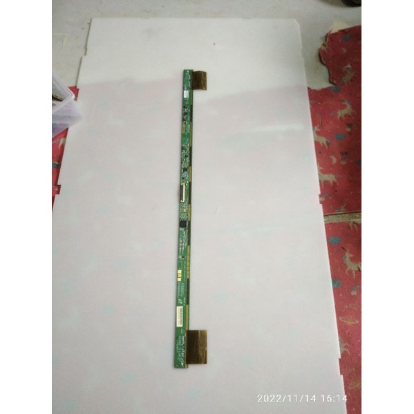 Tcon Tikon T con TV LED Sony KLV-40R352C KLV-40R352 KLV 40R352C 40 inch