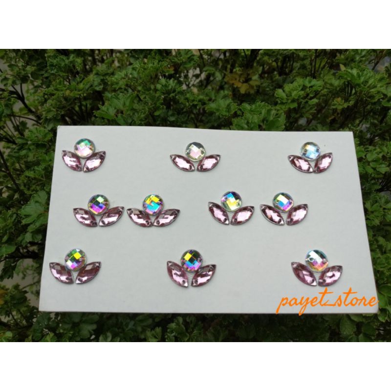 Payet rangkai leher dan payet tabur