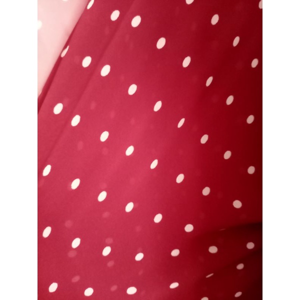 kain sifon motif polkadot