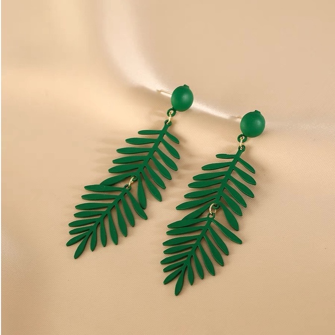 Anting 925 Silver Needle Bentuk Daun Hijau Gaya Retro Korea Hong Kong