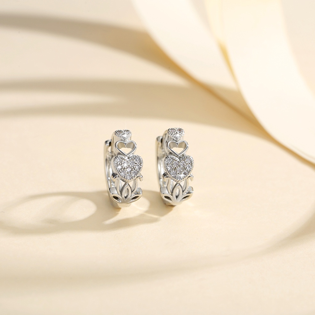 Y848 Fashion Perhiasan Perak Korea-Style Super Flash Anting Berbentuk Hati wanita Hoop Earrings