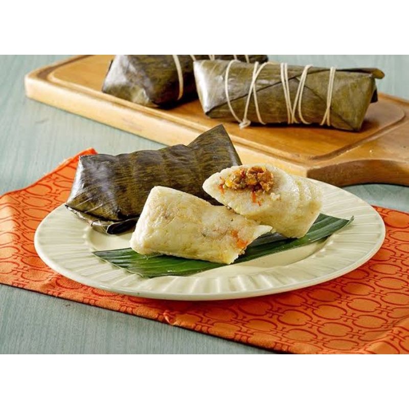 

LONTONG AREM AREM - JAJANAN PASAR