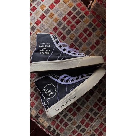 PRELOVED SEPATU THE DON’S HOUSE