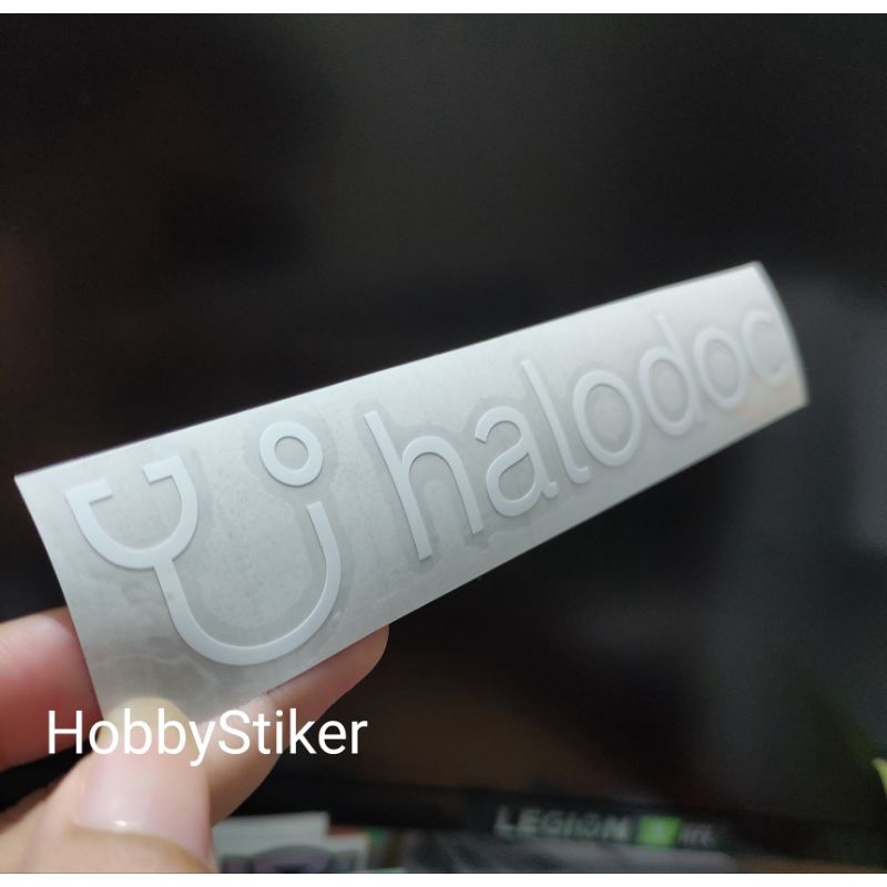 

stiker halodoc custom untuk kaca mobil klinik