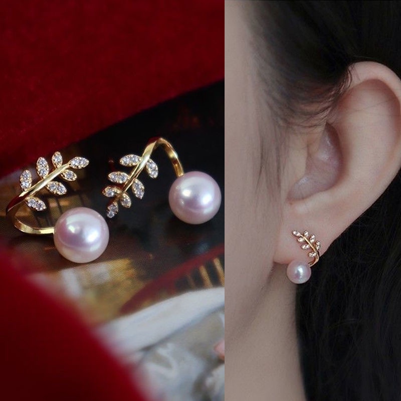 Anting Tusuk Gantung Wanita Desain Bunga Tulip Hias Mutiara + Berlian Gaya Korea Untuk Pesta