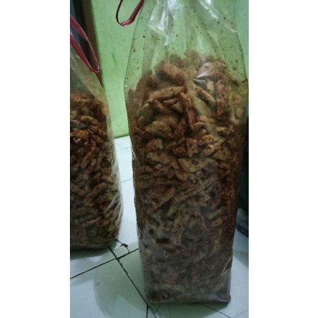 

Basreng Pedas Daun Jeruk