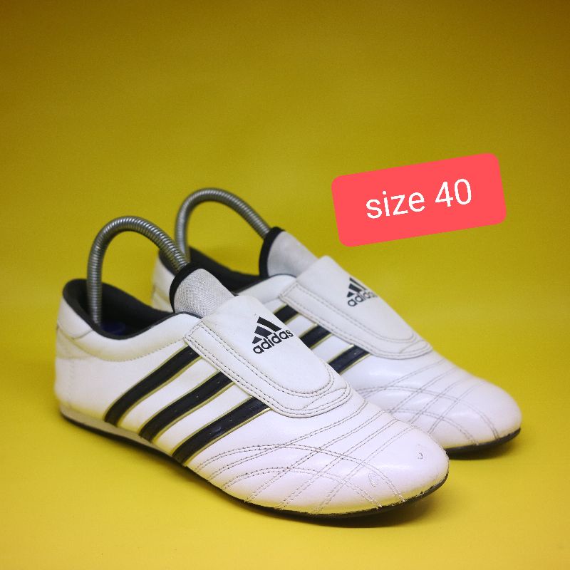 ADIDAS TAEKWONDO SCHUHE (Second)