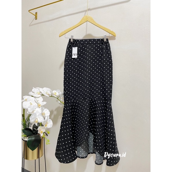 mermaid skirt / rok nabila / rok polka / rok duyung / rok murah / rok sexy / rok aestetik / rok mewah / rok kondangan