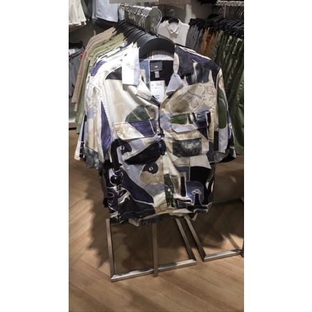 KEMEJA H&M Cowo SALE Original Store Jastip