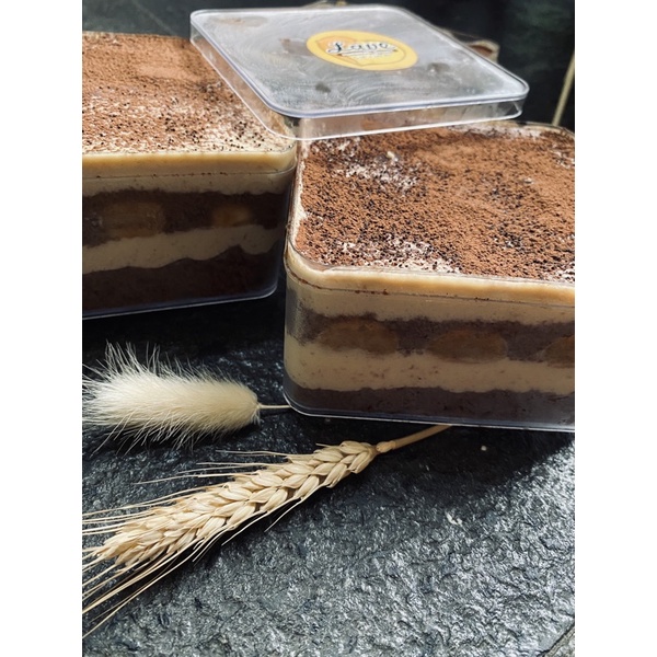 

Tiramisu Dessert Box by Lave