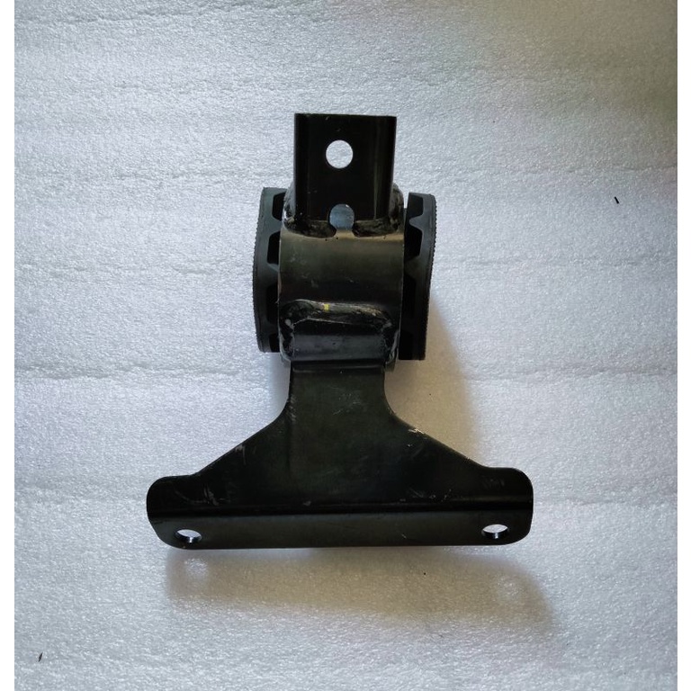 ENGINE MOUNTING KANAN KARIMUN WAGON R ORIGINAL