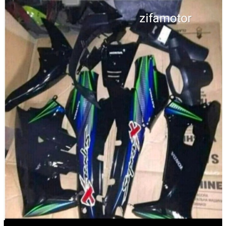 COVER BODY HONDA SUPRA X LAMA FULL SET 2002-2004 PlUS STIKER