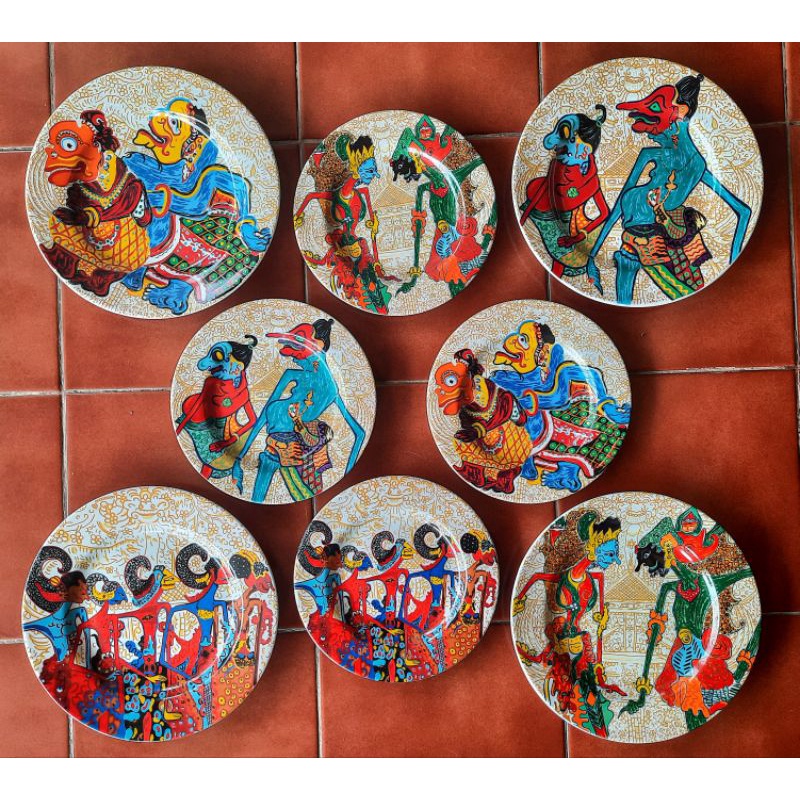(Gratis Kawat Gantung) Piring Keramik Hias Pajangan Dinding Walldecor Motif Javanese Wayang