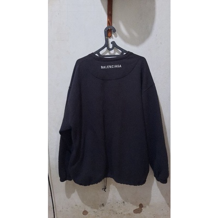 Crewneck Balenciaga oversize Original Second Thrift Preloved