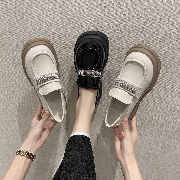 Sepatu Docmart Perempuan Simple Sepatu Kerja Wanita Les Blink Classy Look Women Loafers SK-035