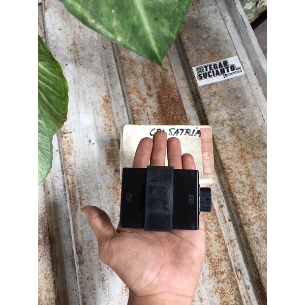 cdi Suzuki satria lumba ru120 2tak ori SGP japan