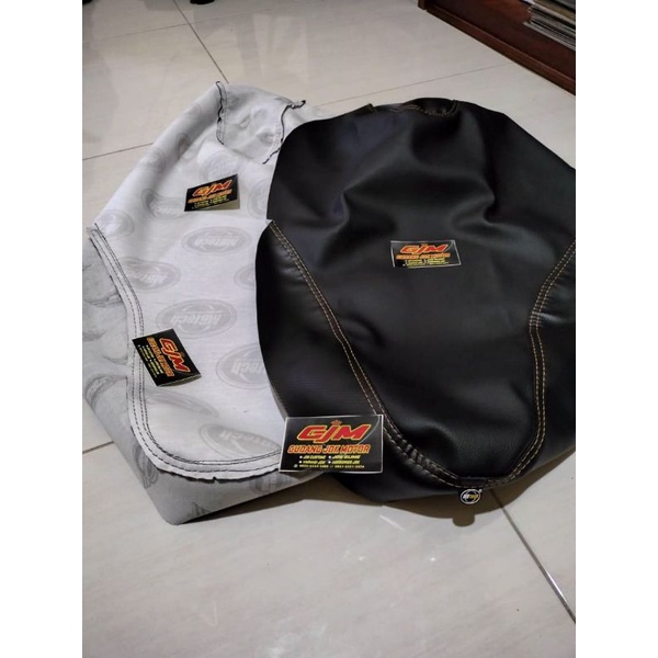 SARUNG JOK SUPRA X 125 ORIGINAL MBTECH-COVER JOK HONDA SUPRA X 125