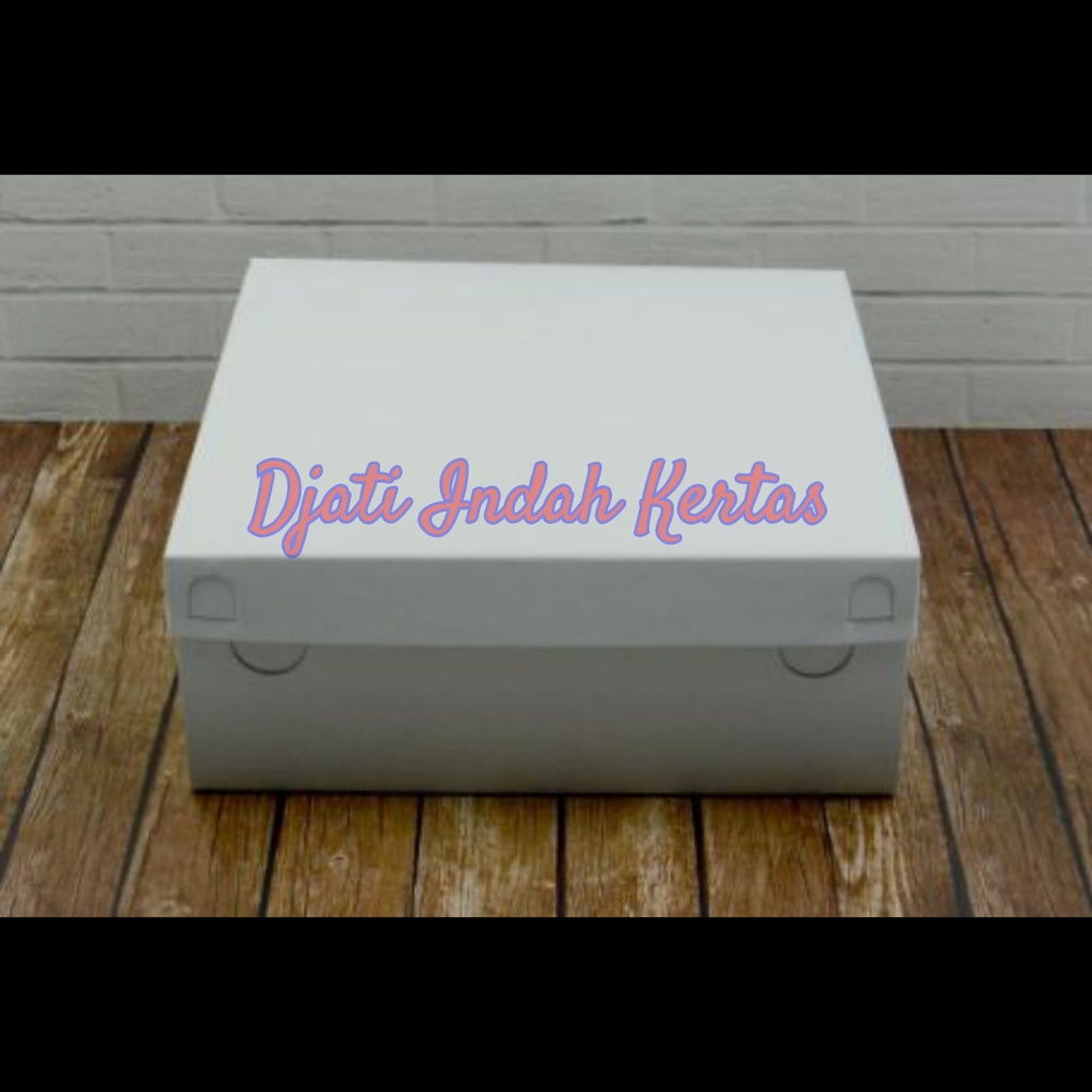 ( Kardus ) Dus Snack/Dus Nasi Polos Warna Putih Uk. 22 x 22 x 9 COTID ( ECER/PER PCS )