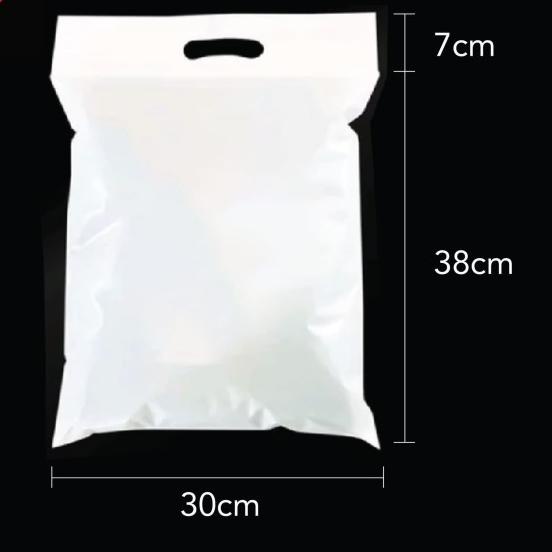 

Plastik Klip Pond Oval Susu 30x38 +7(POND) (isi 100 lembar)